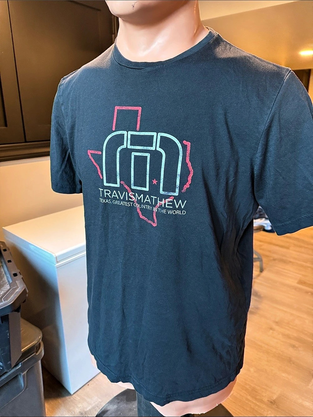 TravisMathew Graphic Short Sleeve Tee XL Black